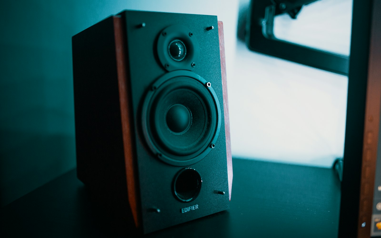 12" Powered PA Speaker